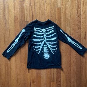 Long sleeve skeleton t- shirt